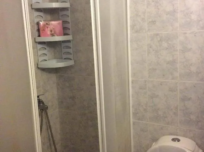 Stella's Maisonette סיווירי